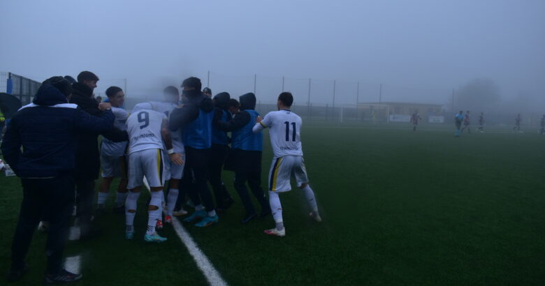 Calcio, serie D, Vastogirardi, Fano
