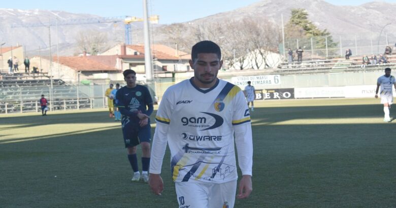 Calcio, serie D, Vastogirardi, Riccione
