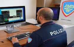 Truffa, macchine agricole, inesistenti, vendute online,