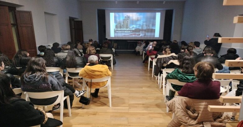 Venafro, Femminile Plurale