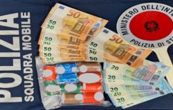 Squadra Mobile, arrestato, Venafro, giovane, corriere, mezzo chilo, hashish