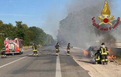 Auto, gpl, fiamme,