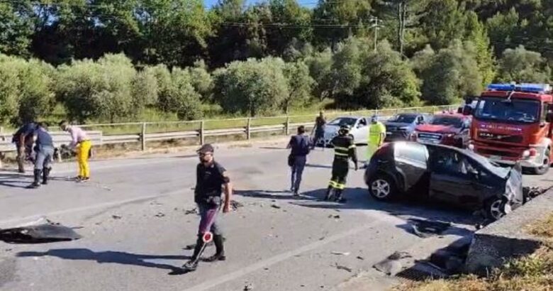 incidente, ss 85, ferito grave, tir, auto