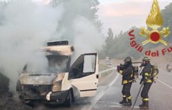 Statale 87, furgone, fiamme, galleria, Lama Bianca