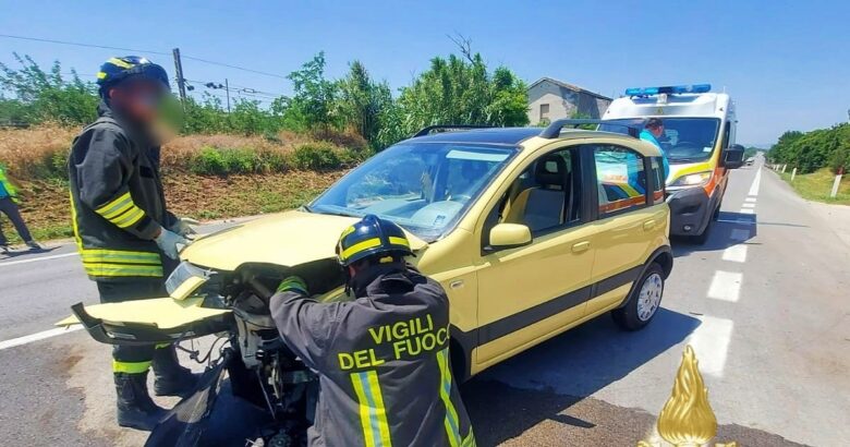 termoli, petacciato, statale 16, incidente, feriti