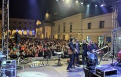 ISERNIA, Santi Cosma e Damiano, Piazza Andrea d'Isernia, Coontrasto