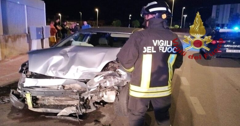 incidente, contro frontale, feriti, ospedale