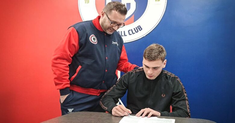 Calcio, serie C, Campobasso, difensore, Mancini