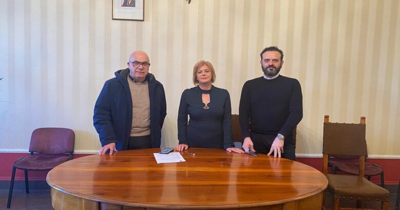 WhatsApp, “Campobasso Informa”, sindaca Forte