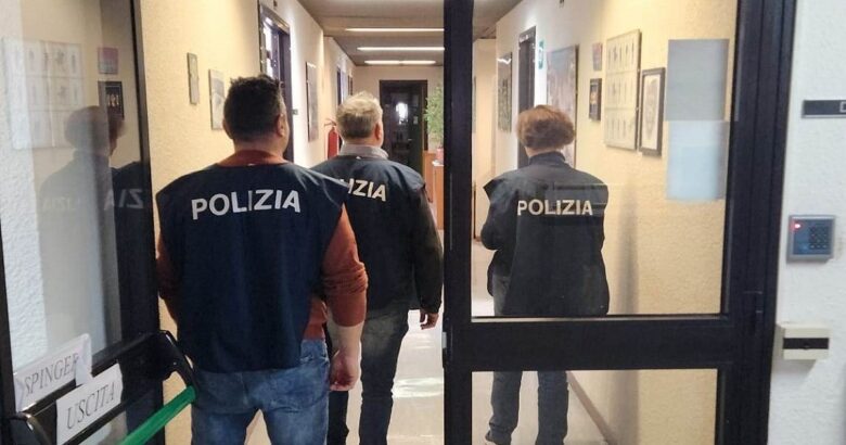 Polizia, denunciato, uomo, vilipendio, idee razziali, istigazione all'odio, social