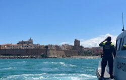 Ferita, gommone, Guardia di Finanza, Termoli