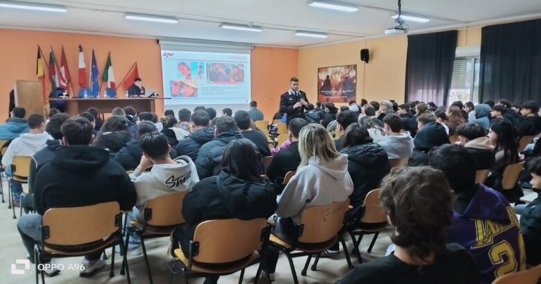Agnone, Carabinieri, scuola, violenza di genere