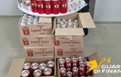 Blitz, Guardia di Finanza, sequestro, ceri votivi