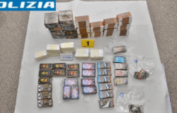 Blitz antidroga, centro storico, arresti, denuncia, sequestri