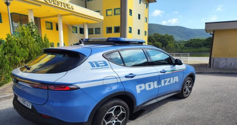 Violenza domestica, abusi familiari, Polizia, Isernia, ammonimenti