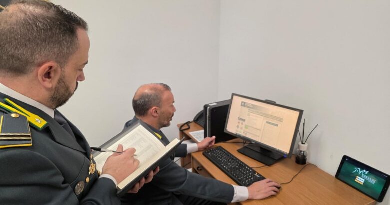Guardia di Finanza, fatture false, truffa ai danni dello Stato, sequestri, un milione di euro