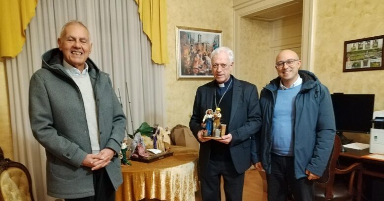 Natale, Coldiretti Molise, Mons. Colaianni, statuina presepe
