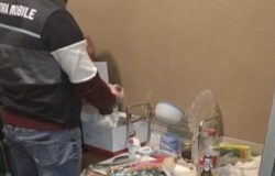 arrestato, spaccio, centro storico, eroina, contanti