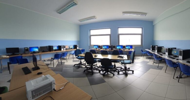 Furto, scuola, Monteroduni, laboratorio, informatica, Giordano