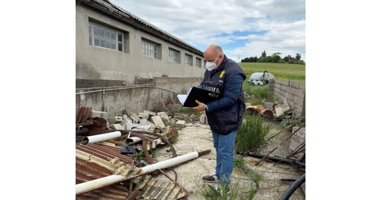 Guardia di Finanza, sequestrati, immobili, reati ambientali, Larino