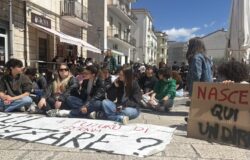 Isernia, studenti, corteo, chiusura, Punto nascita