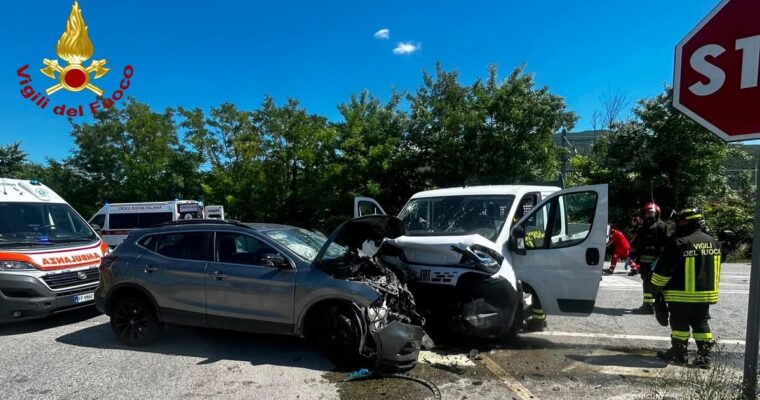 Incidente, SS 85 Venafrana, feriti, Macchia d’Isernia