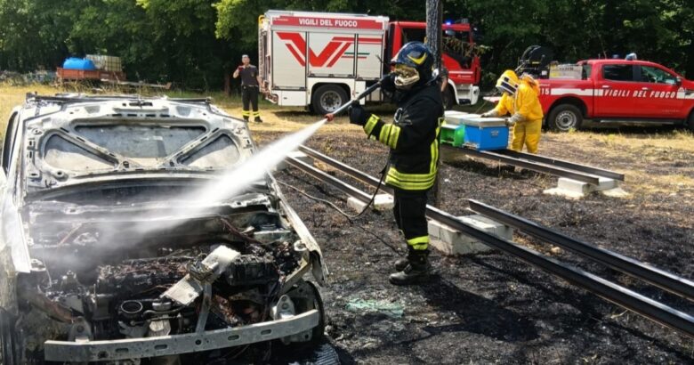 Monteroduni, auto, fiamme,